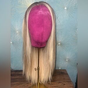 Tia- Petite-Chelsey Smith Crowns